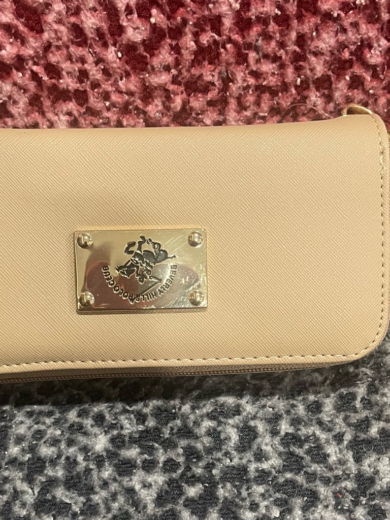 Beverly Hills Polo Beige Or Polo Horse Print Crossbody Wallet With Gold Plaque